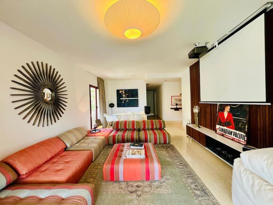 Apartamento De Lujo Sotogrande 산 로케 외부 사진